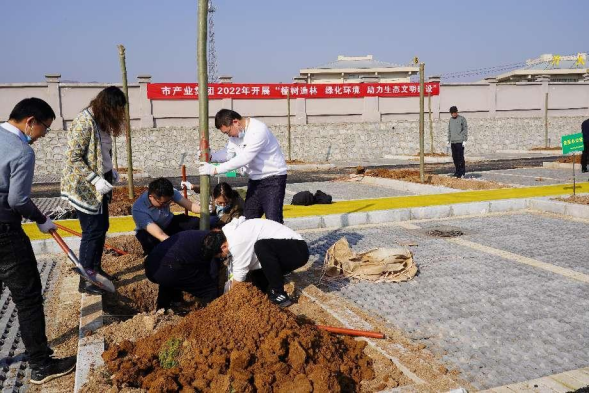 植樹節(jié)活動新聞稿349.png 植樹節(jié)活動新聞稿349.png